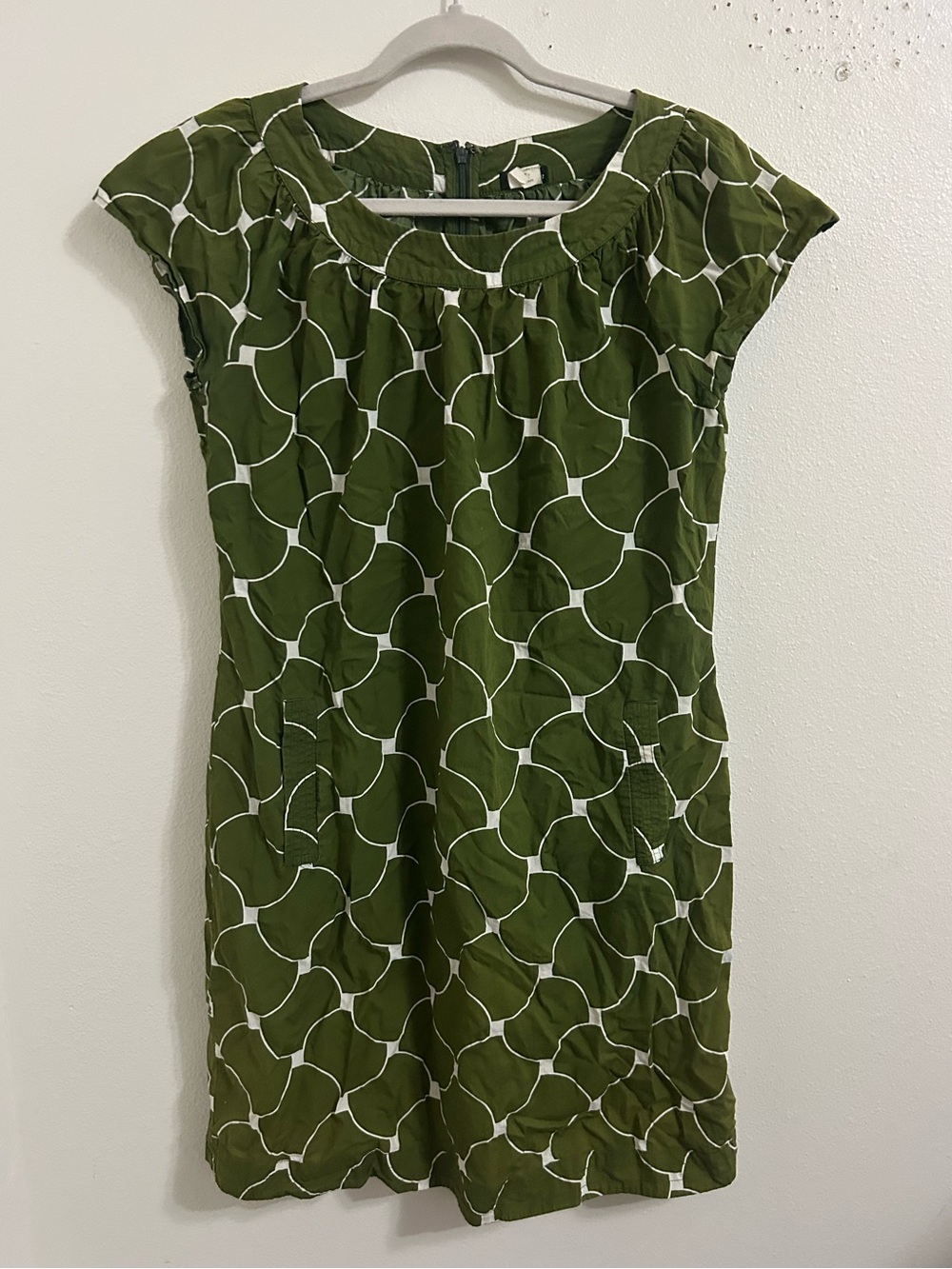 Jcrew green and white geometric patterned shift dress